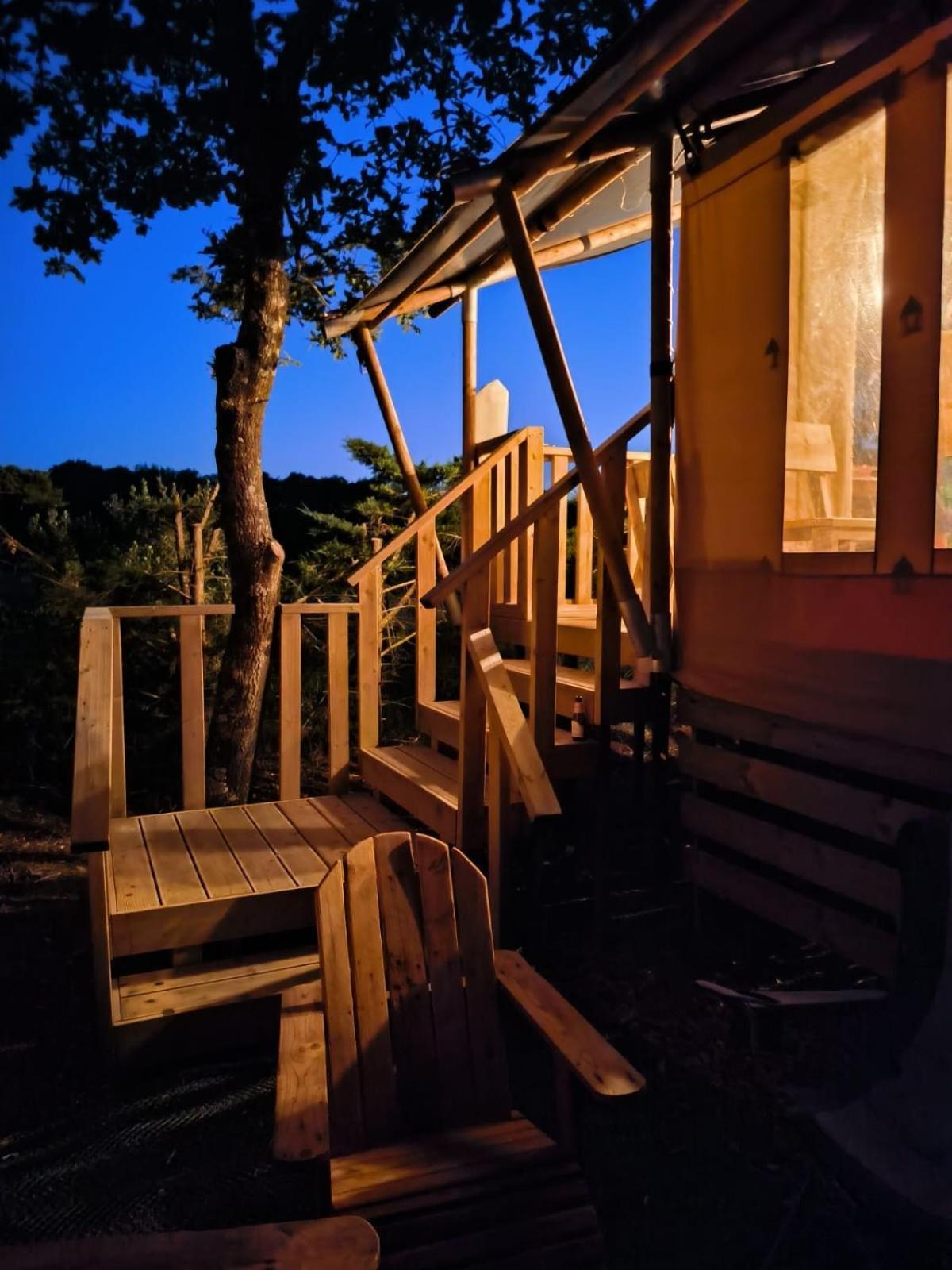 Camping Paradis Le Moulin Des Oies Belz Exterior photo